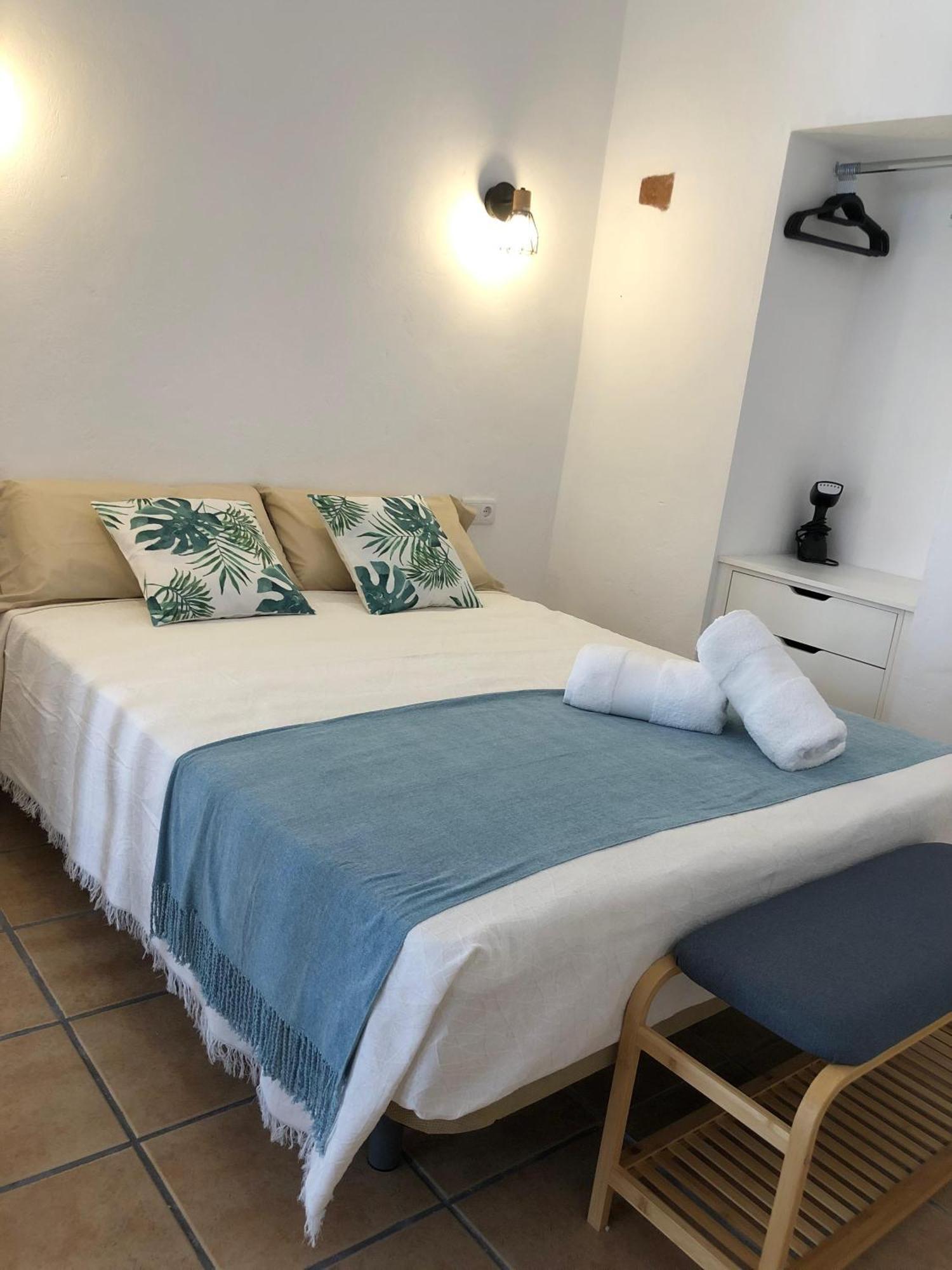 Estudio Mariluz Marbella Bagian luar foto